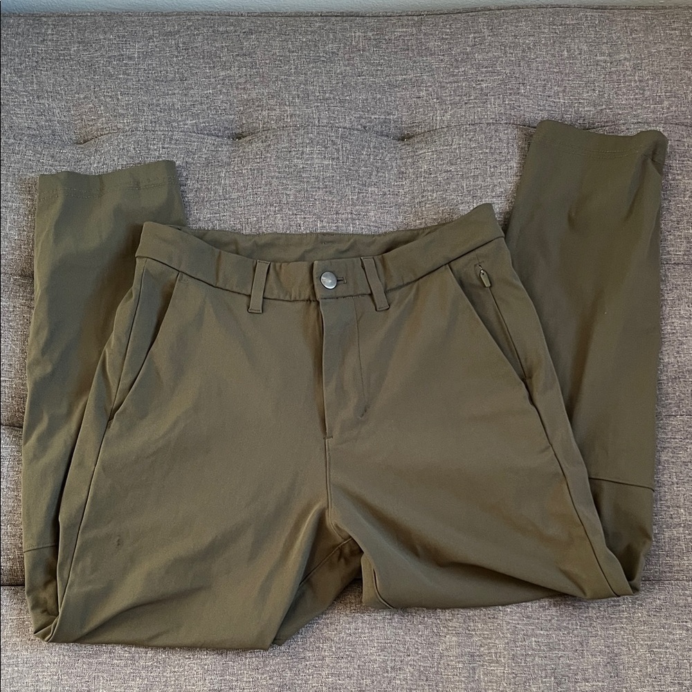 lululemon athletica Men's ABC Chinos size 28
